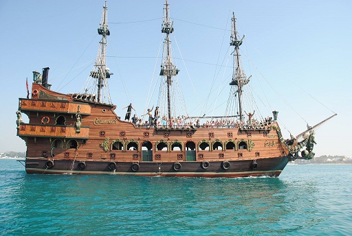 Bateau Pirate Colombus