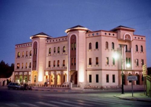 Elarich Hotel
